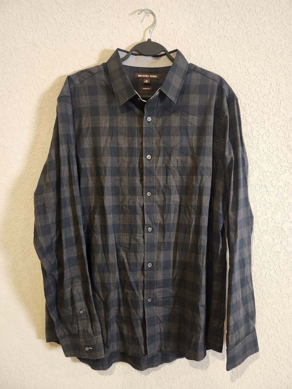 Michael Kors Men's Classic Fit Long Sleeve Plaid Button-Down Shirt